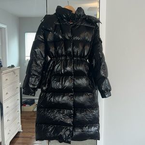 Moncler Black Cavettaz Down Coat - Size 2 (Medium)